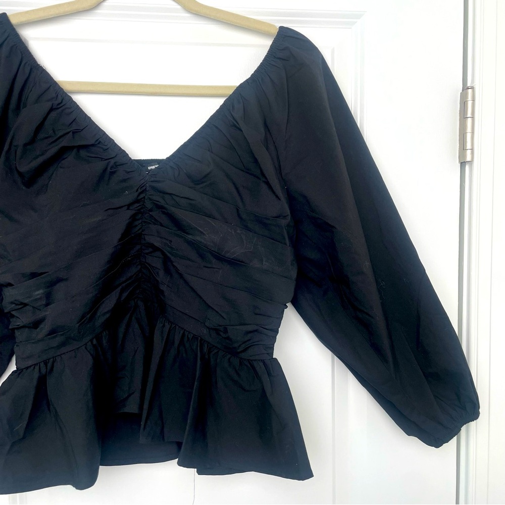 EXPRESS- V-Neck Pleated Peplum Top - Picture 9 of 10